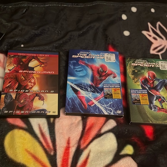 Spider-Man DVDs triple feature set and the amazing spider man 1&2 - Picture 1 of 1